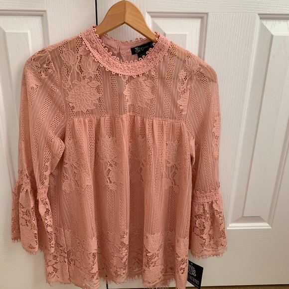 Pink Lace Blouse Miss Chevious Brand - Picture 6 of 6
